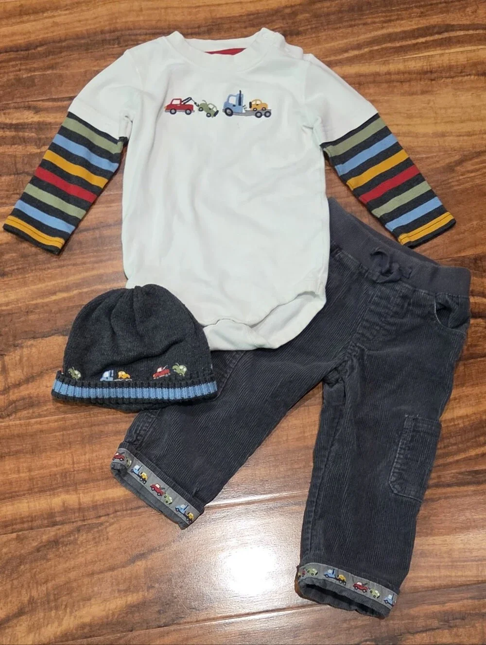 Gymboree VGUC 18-24 Months Construction Vehicle Bodysuit, Corduroy Pants & Hat
